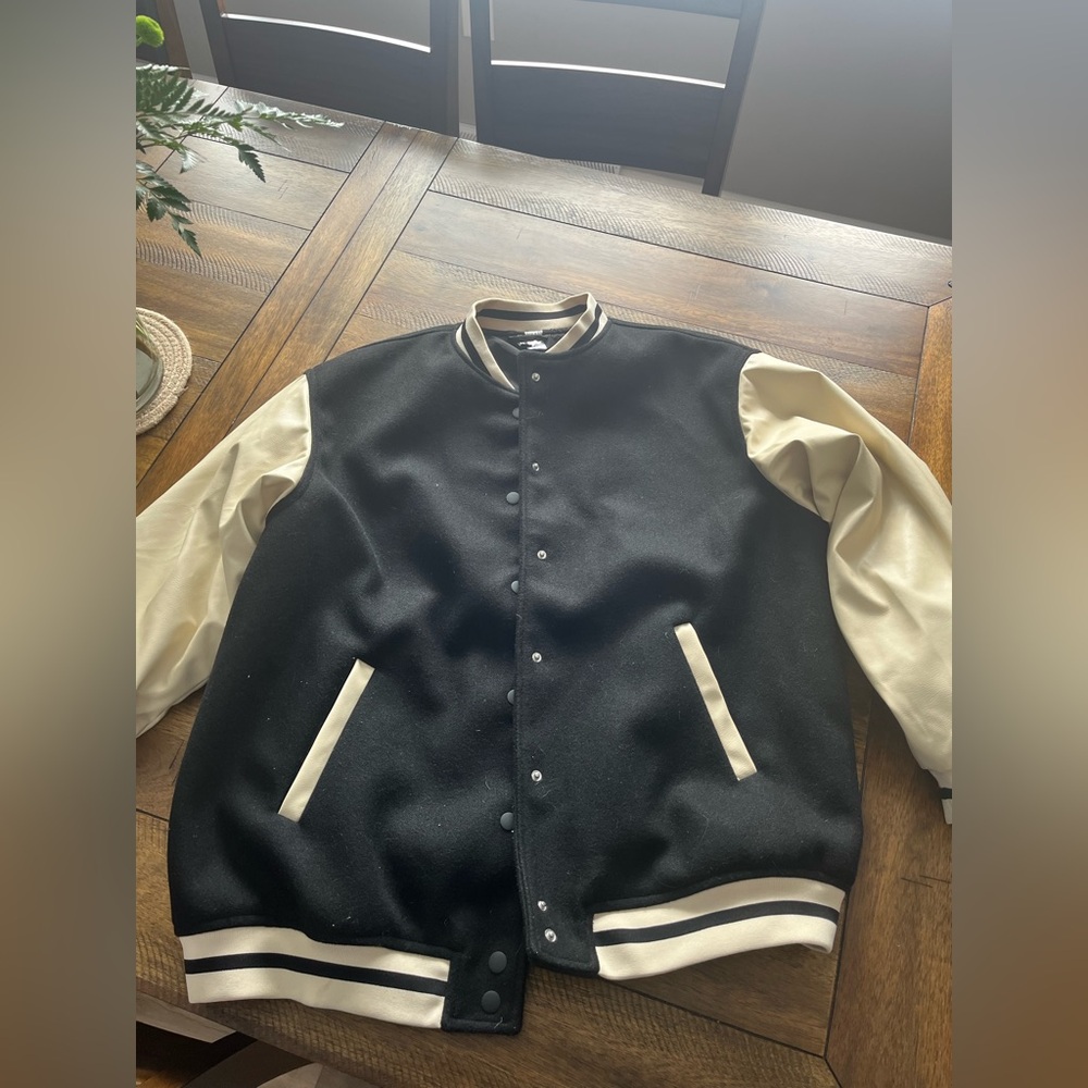 Oversized unisex varsity style jacket